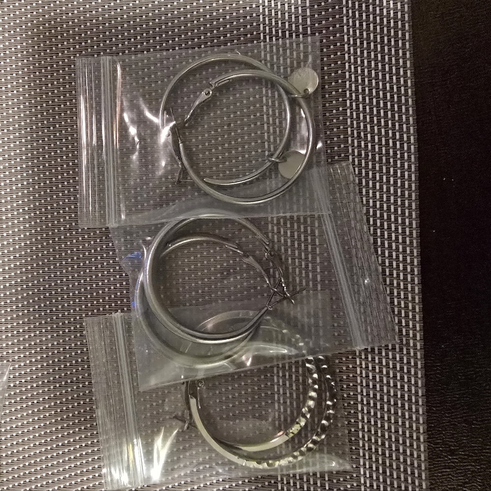 😎Silver Hoop Earrings Set